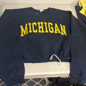University of Michigan toggle sweatshirt